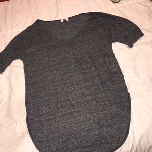 Old navy round hem T-shirt